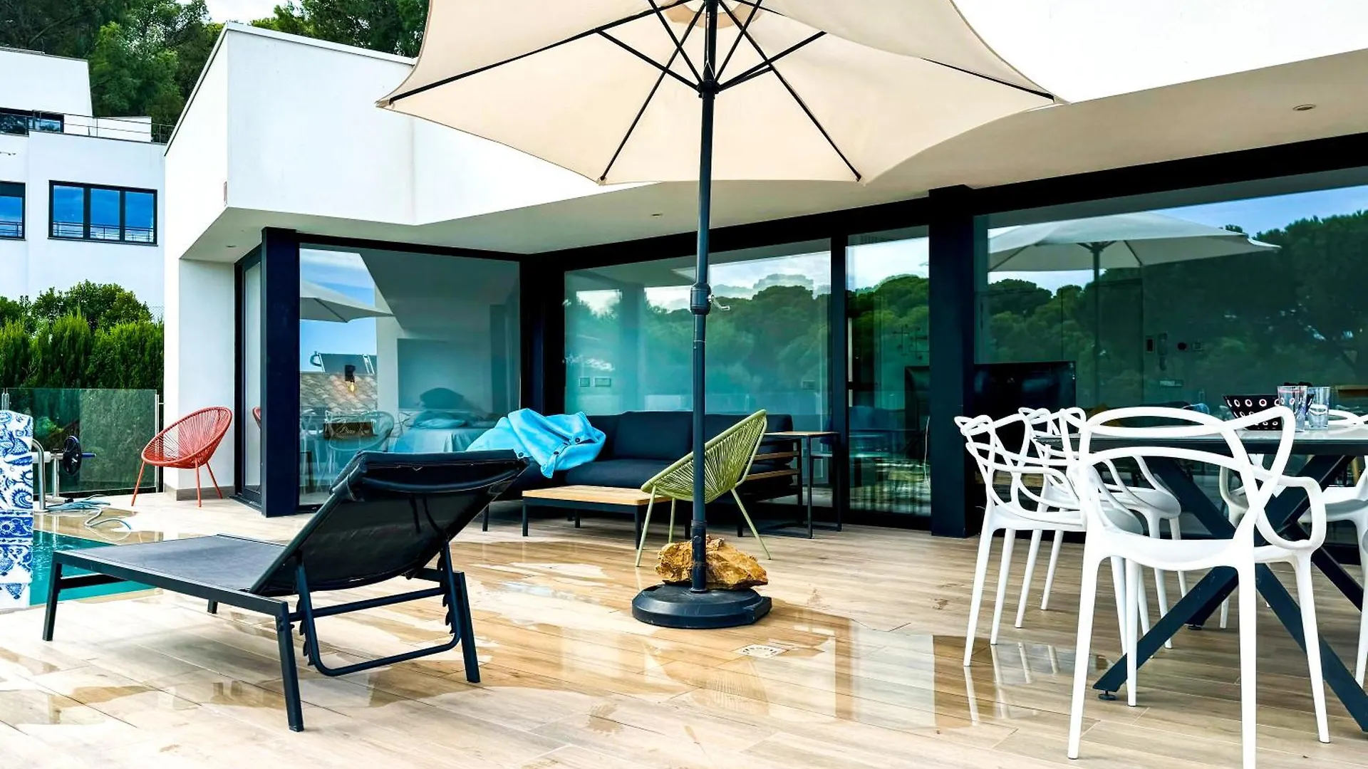 Conill - Espectacular Chalet Moderno Con Piscina Pals 0*,  España