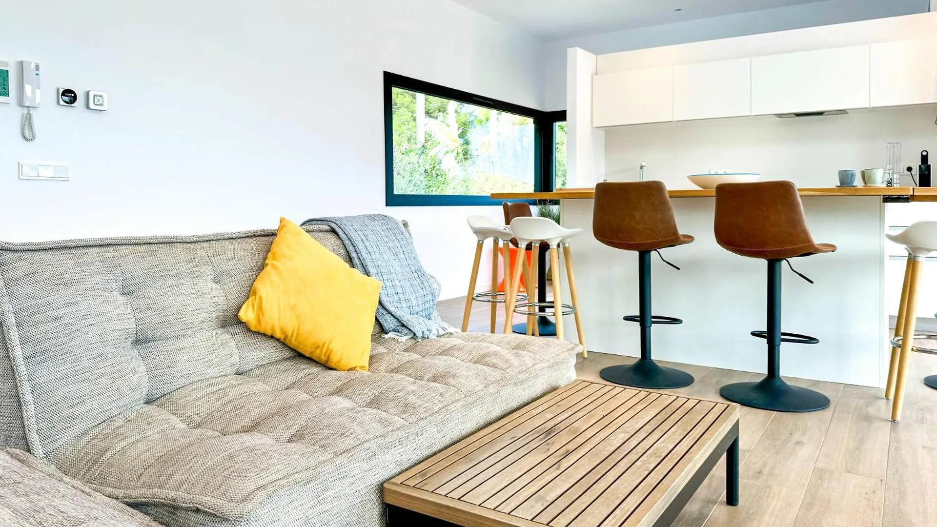 Conill - Espectacular Chalet Moderno Con Piscina Pals 0*,